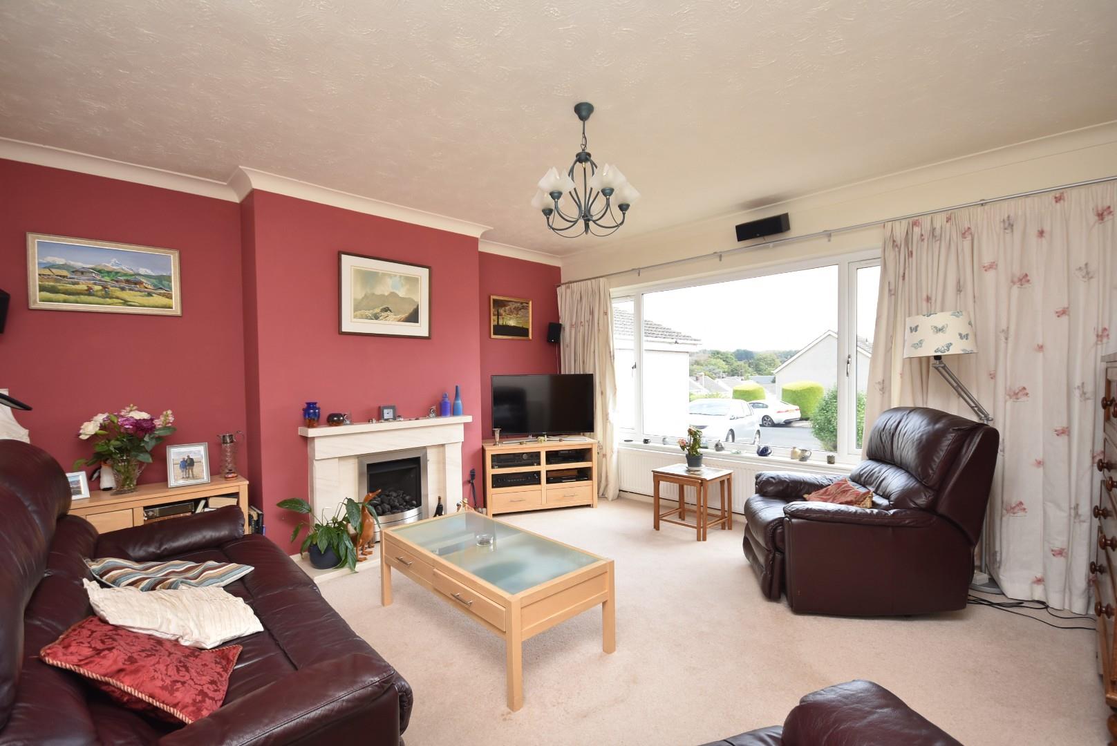 35 Gwenfo Drive, Wenvoe, CF5 6BR